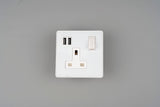 Glass Screwless - 13A Single Switched Socket with USB (2400mA)- WHITE