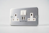 Metal Clad - Twin Switched Socket with USB (2100mA)